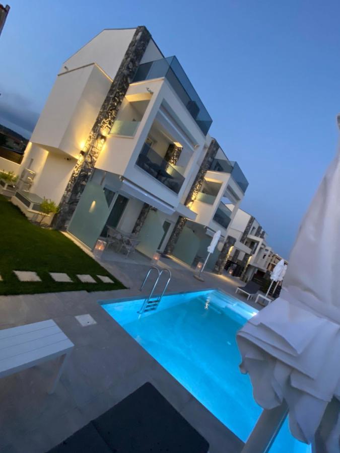 Interni Luxury Living Daire Nikiti  Dış mekan fotoğraf