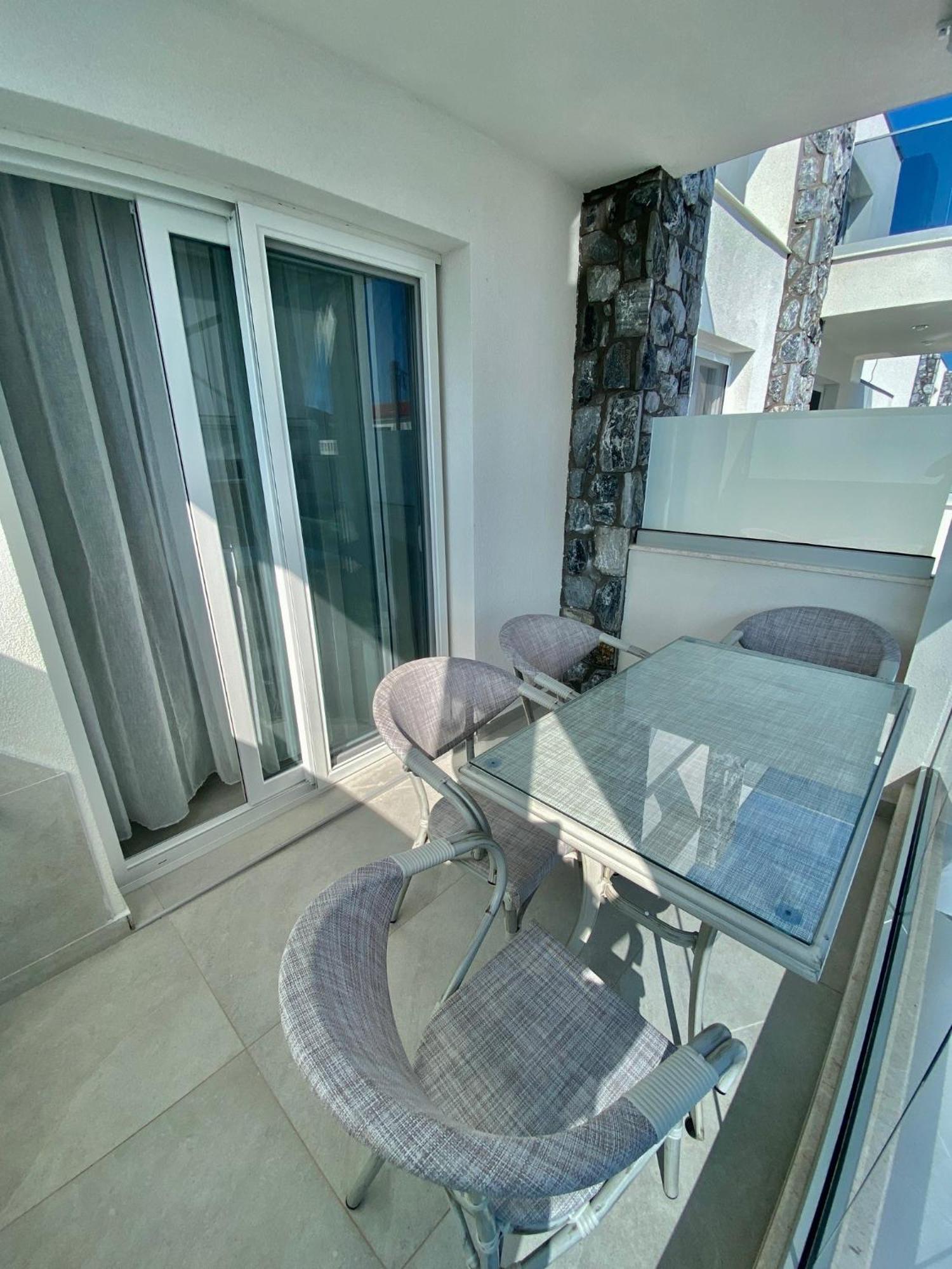Interni Luxury Living Daire Nikiti  Dış mekan fotoğraf